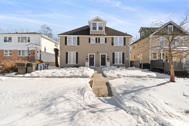 Building Photo - 826 George St Unit 2ndFl