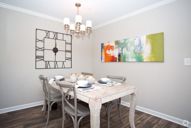 3BR, 2BA - 1,230 SF