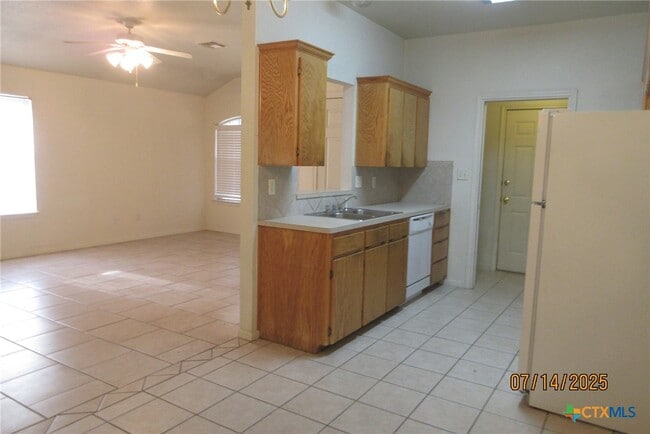 Building Photo - 2606 Edgefield St Rental