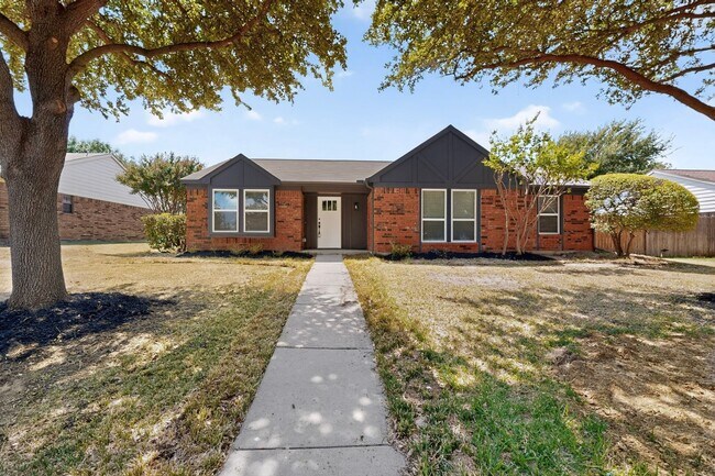 215 Aspenway Dr