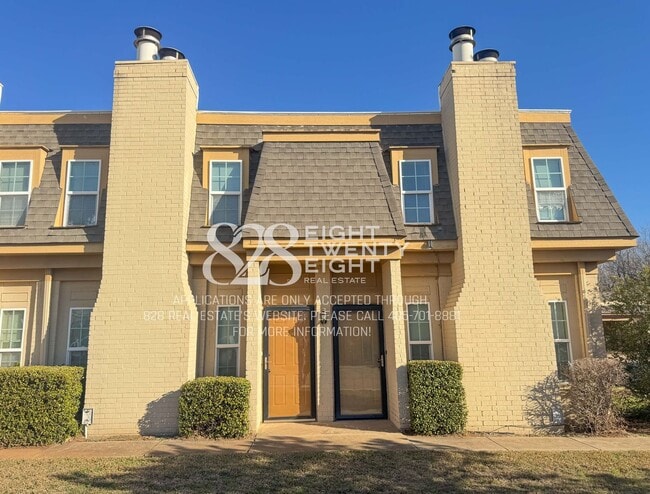 Photo - 2 Bed/1.5 Bath Townhome Located in East Norman *AVAILABLE NOW!*