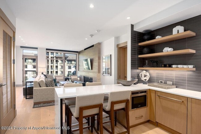 Photo - 130 Wood Rd Unit 460-462