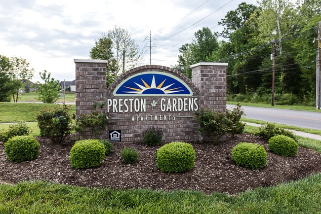 Photo - Preston Gardens