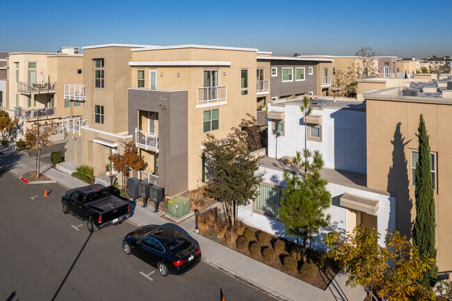 620 E Carson St Carson, CA 90745-2719 - Veo Apartments