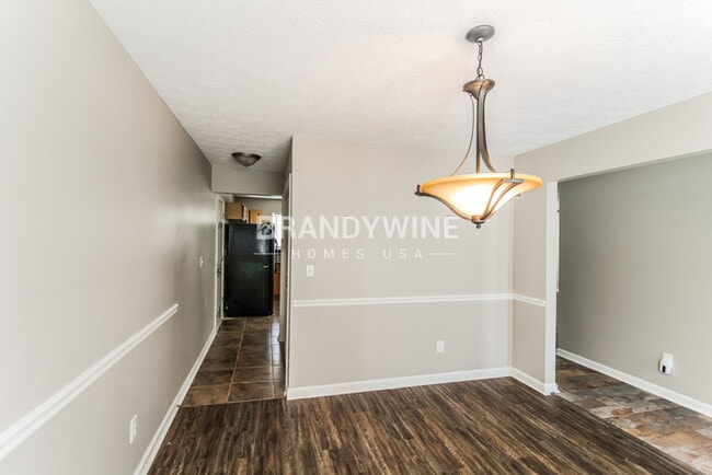 Photo - 2375 Broad River Pl