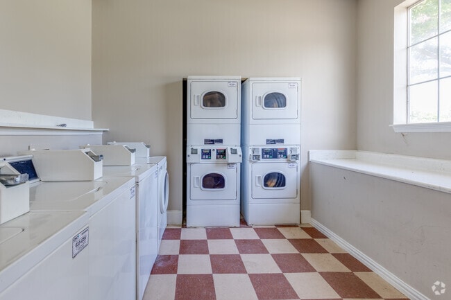 Laundry Center