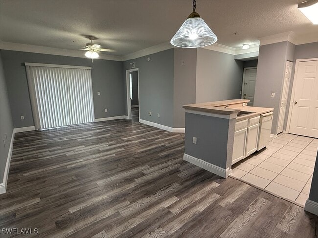 Building Photo - 11571 Villa Grand Unit 618