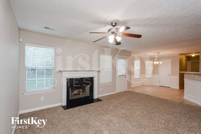 Photo - 70 Heaton Dr