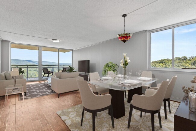 Luxurious Downtown Chattanooga High-Rise C... - Luxurious Downtown Chattanooga High-Rise C... House