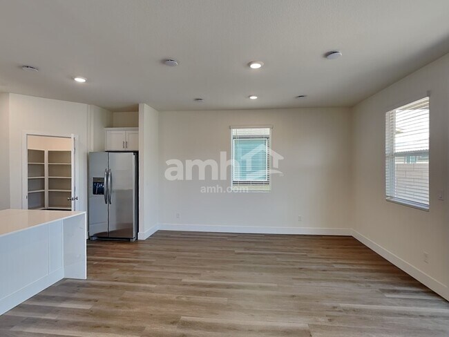 Photo - 10366 Beaver Tail St