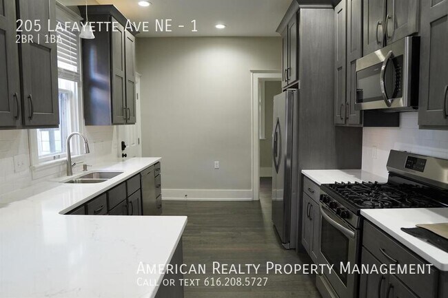 Photo - 205 Lafayette Ave NE Unit 1