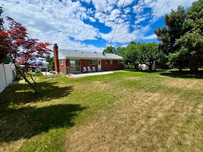 Photo - 1833 S Jeri Dr