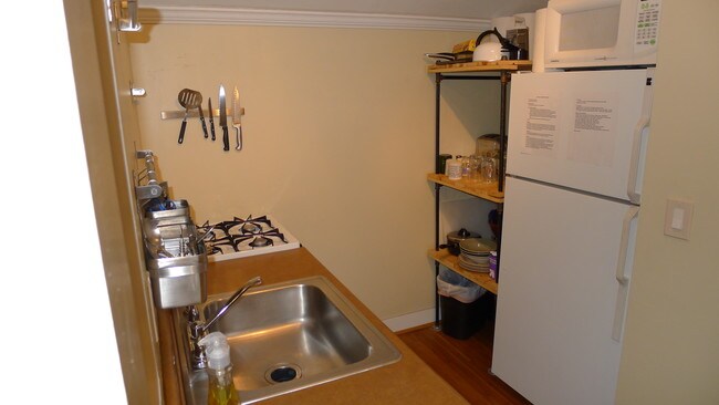 Photo - 1530 Pine St Unidad 3