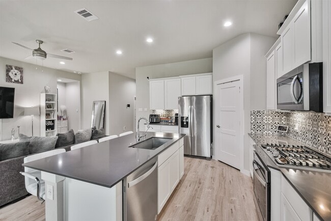 Photo - 14226 Lake Lodge Dr