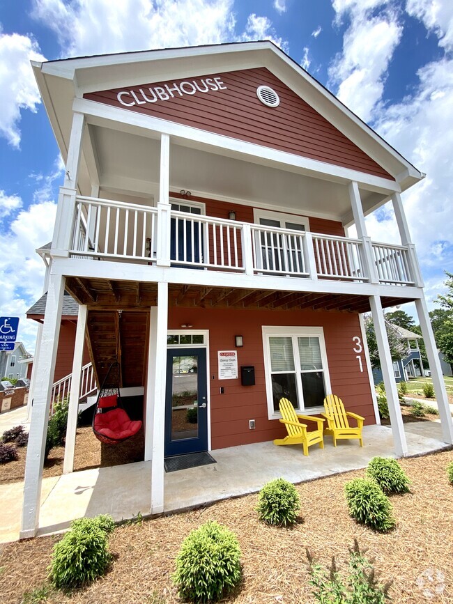 Building Photo - Clemson Village Rental