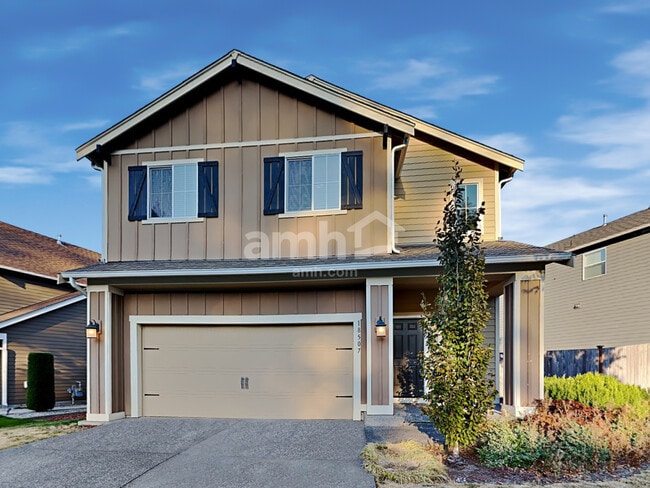 Building Photo - 18507 18th Ave E Rental