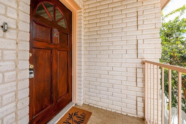 Photo - 2704 San Agustin Ave Unit 2
