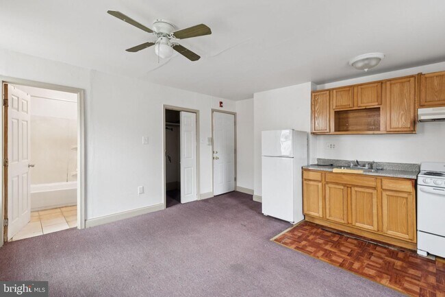 Photo - 1520 W Ontario St Unit 1