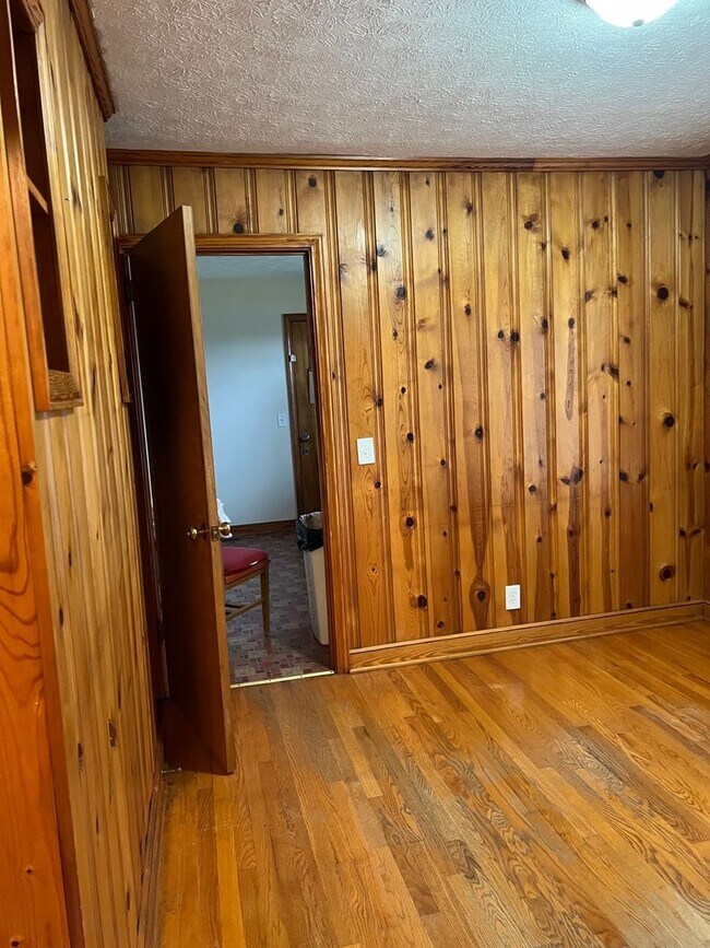 2 Bedrooms / 1 Bath Kingsport, TN 37660 Rental House Rental in Kingsport, TN