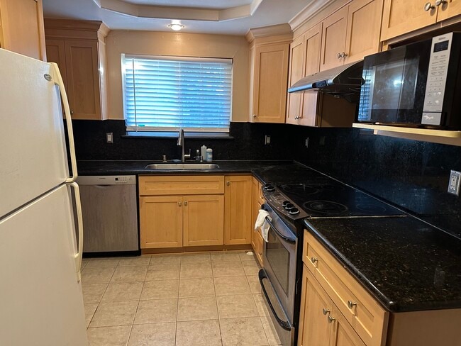 Photo - 3961 Kern Ct