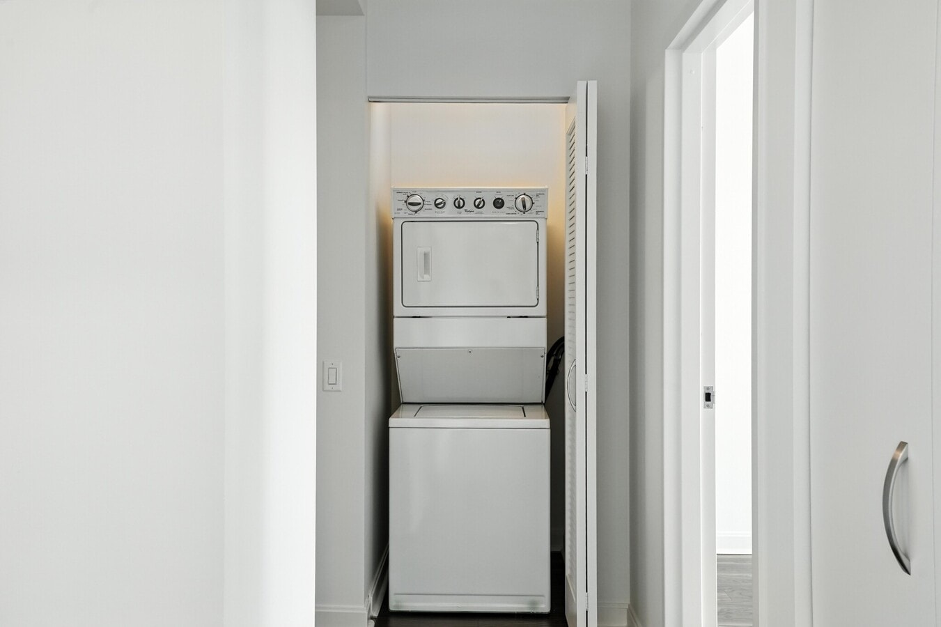 Photo - 151 W Wacker Dr