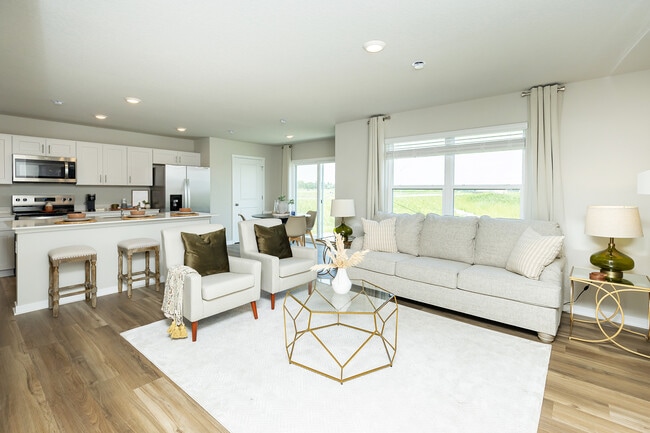 Open Layout - This home is not furnished - 4306 NE 13th St Rental
