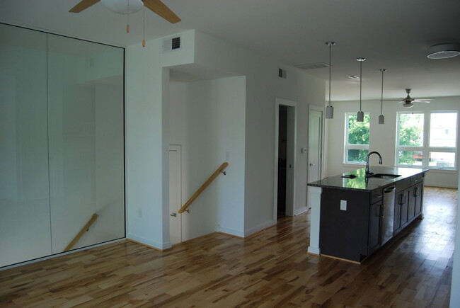 Photo - 1109 Porter St