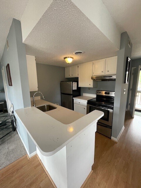 Photo - 800 St Andrews Dr