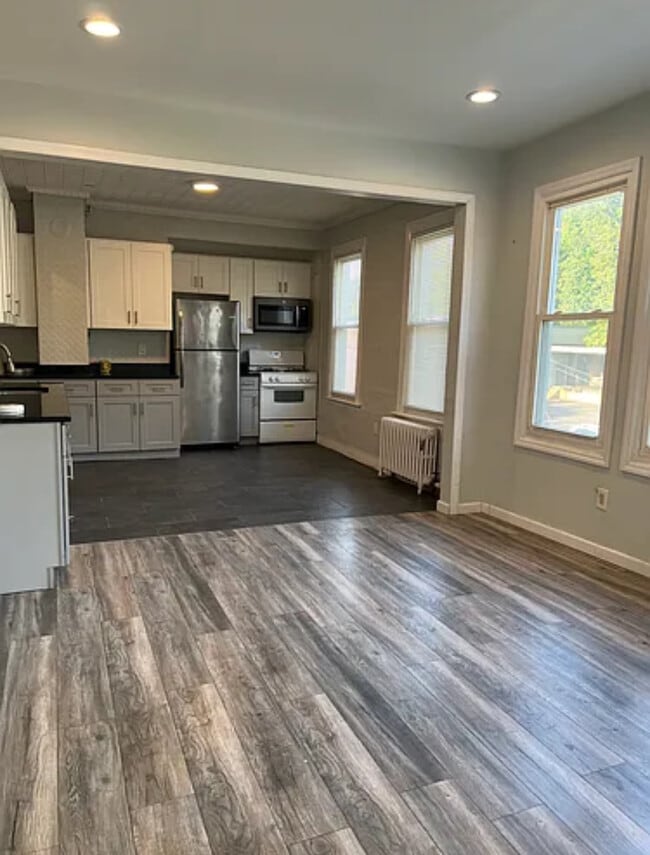 Photo - 217 Wagaraw Rd Unit 2nd front