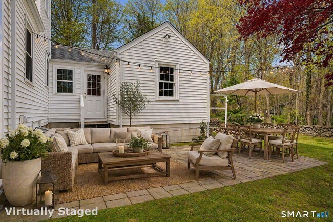 Photo - 32 Crescent Dr