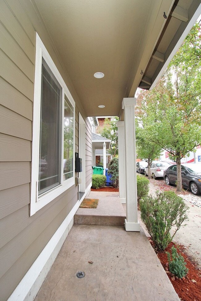 Photo - 5612 SE 22nd Ave