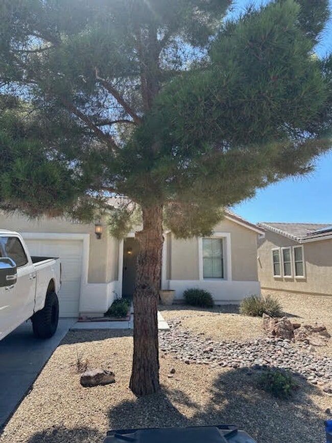 Photo - Beautiful three Bedroom, 2 Bath Home