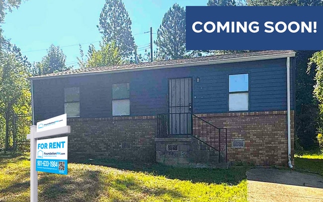 Building Photo - 2601 Dakar Ave