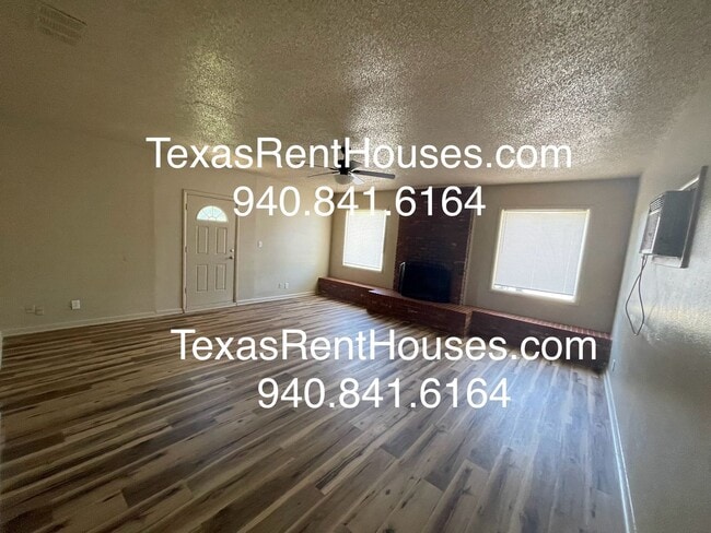 Photo - Amazing Neighborhood! Walking Distance to ...