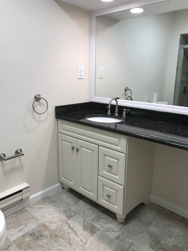 Photo - 34 Meadow Green Cir Unit B