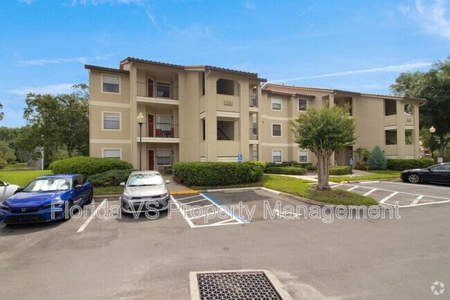Building Photo - 3036 Parkway Blvd Unit 203 Rental