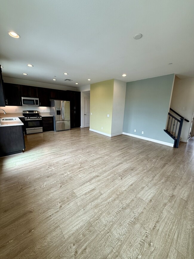 Photo - 311 Oak Hill Rd