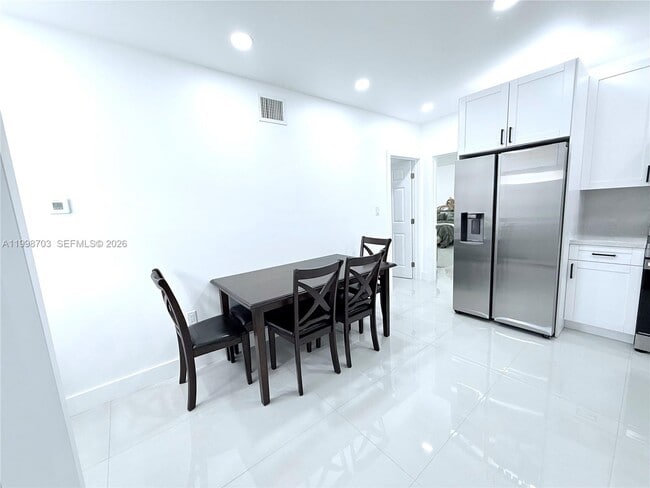 Photo - 4600 W 8th Ave