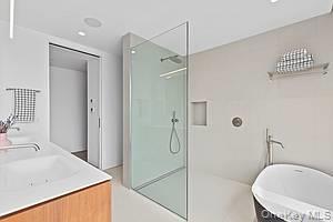 Photo - 1080 Springs Fireplace Rd