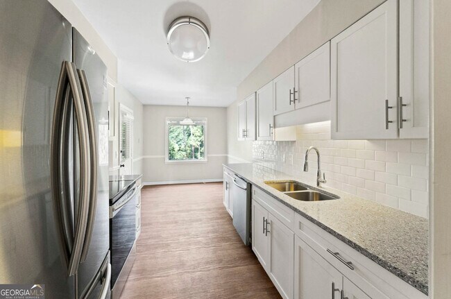 Photo - 1831 Briarcliff Cir Unit 1820D