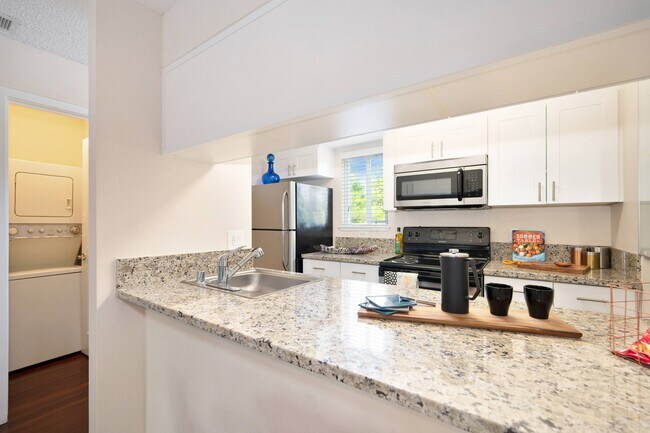 Hidden Oaks Apartments | Citrus Heights, CA | Starting at $1,581