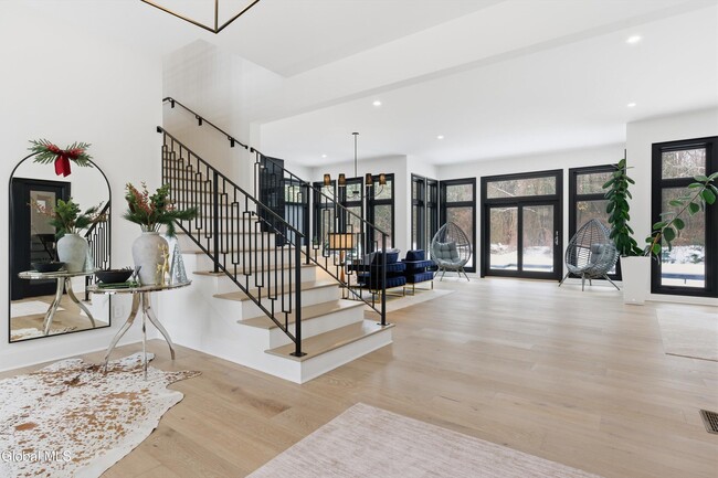 Photo - 15 Joshua Rd