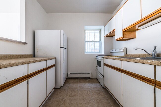 Photo - 4814-4820 W Monroe St Chicago, IL 60644