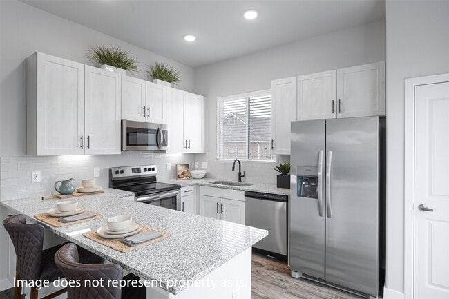 Photo - 7136 Rustle Rd