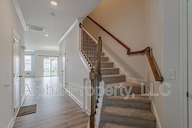 Photo - 420 Yellow Fox Rd