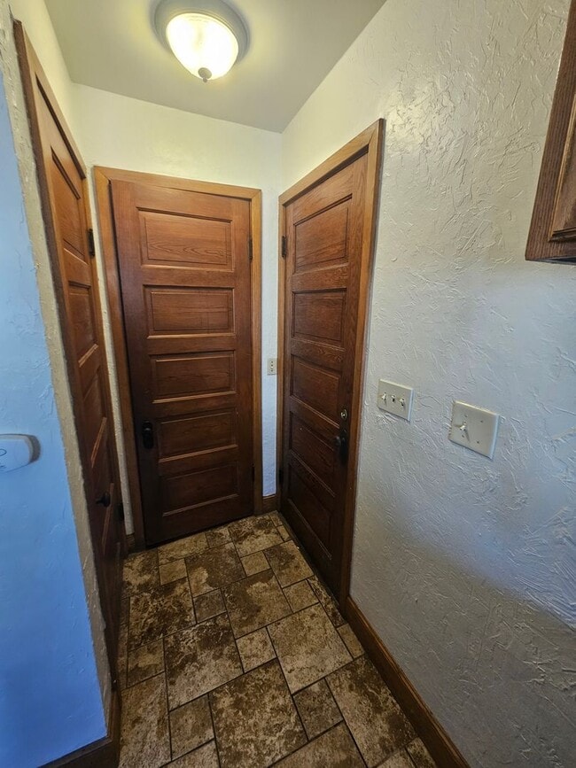 Photo - 1-603 1/2 N Superior Ave Unidad 603 1/2