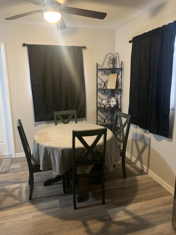 Photo - 1937 Collier Ave