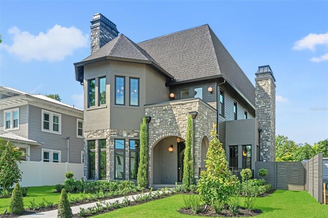 Photo - 807 W Park Ave