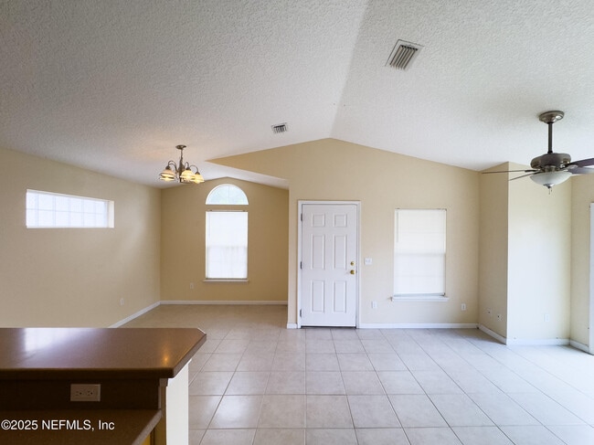 Photo - 100 Ashton Cir