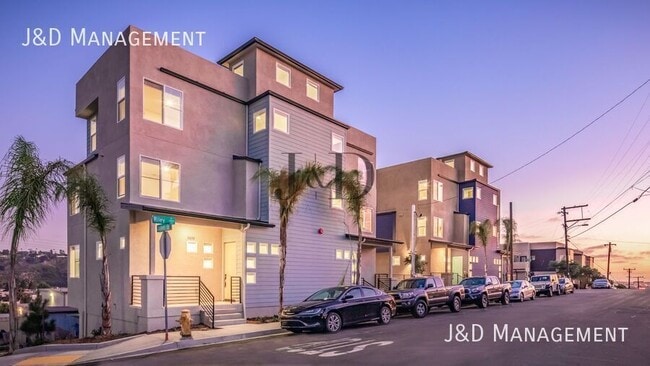 Photo - 5845-5855 RILEY STREET-5853 Unit 5853